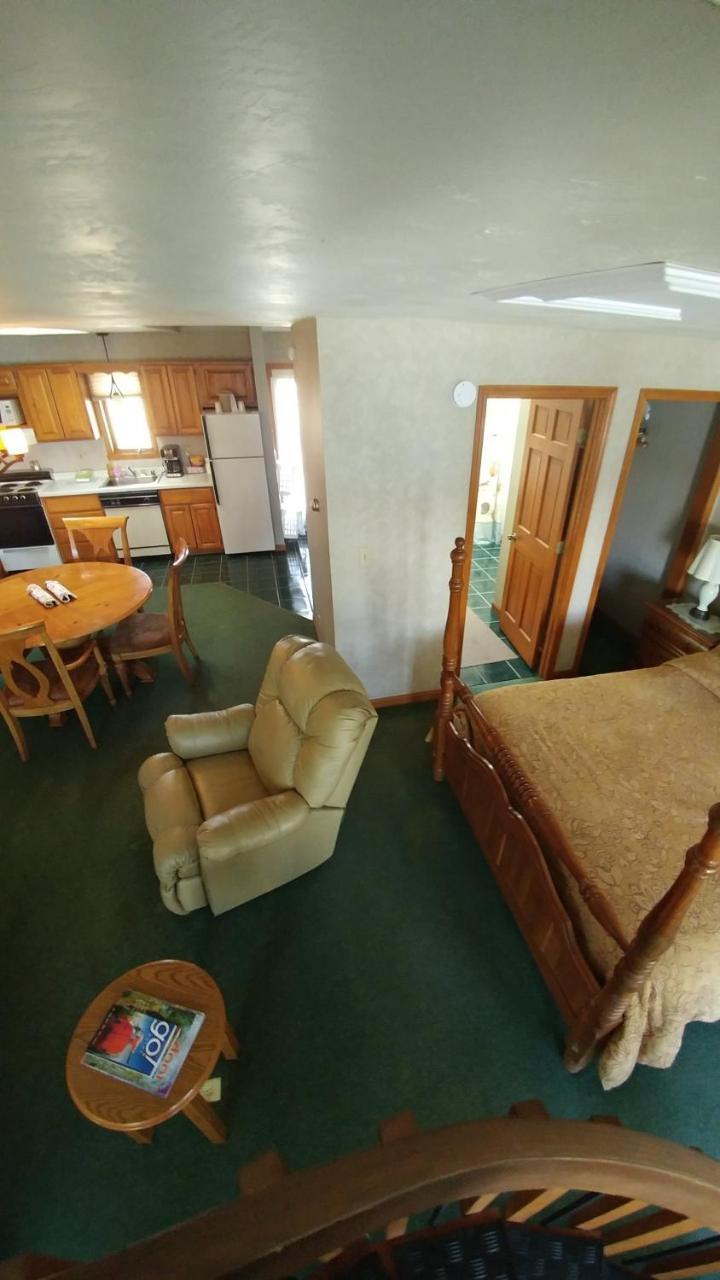 Snug Harbor Inn Sturgeon Bay Luaran gambar
