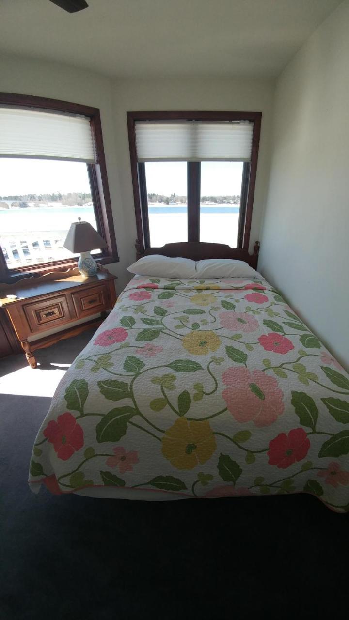 Snug Harbor Inn Sturgeon Bay Luaran gambar